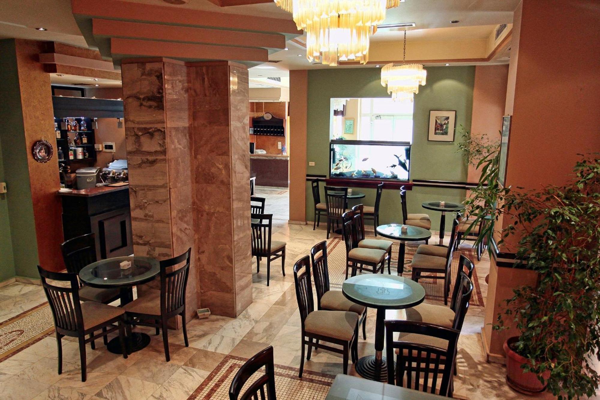 Hotel Regency Korce Exteriér fotografie