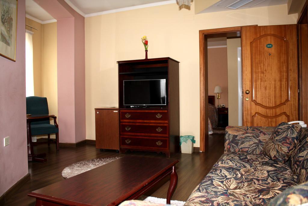 Hotel Regency Korce Exteriér fotografie