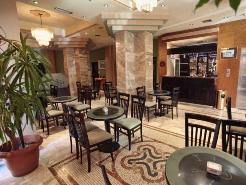Hotel Regency Korce Exteriér fotografie